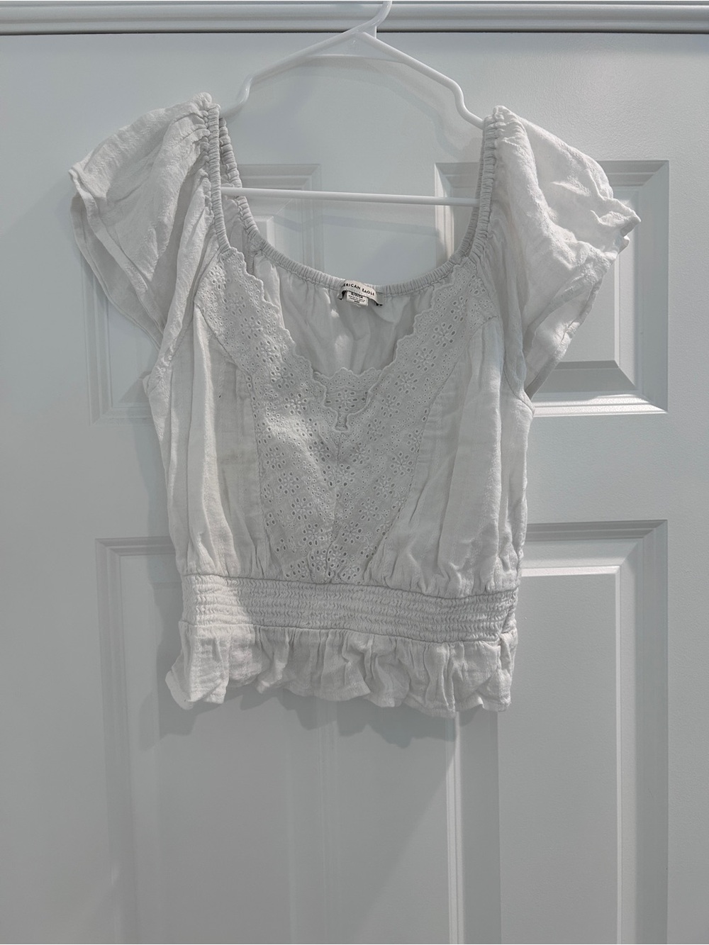 White American Eagle Peasant Top - size small
